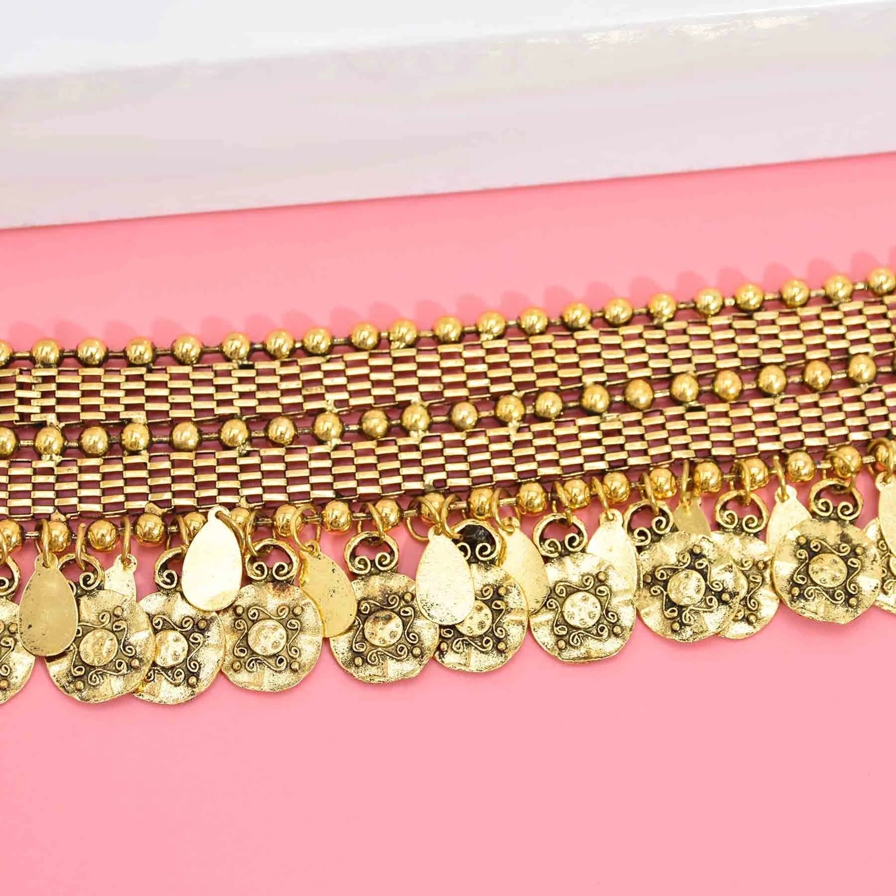 Rose Necklace Exaggerates Multi layered Style and Versatile Clavicle Chain
