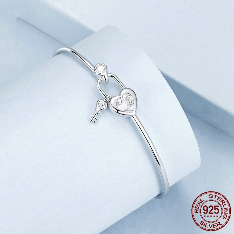 a52b2e21a254aed0ddd3b40ed56c4d8